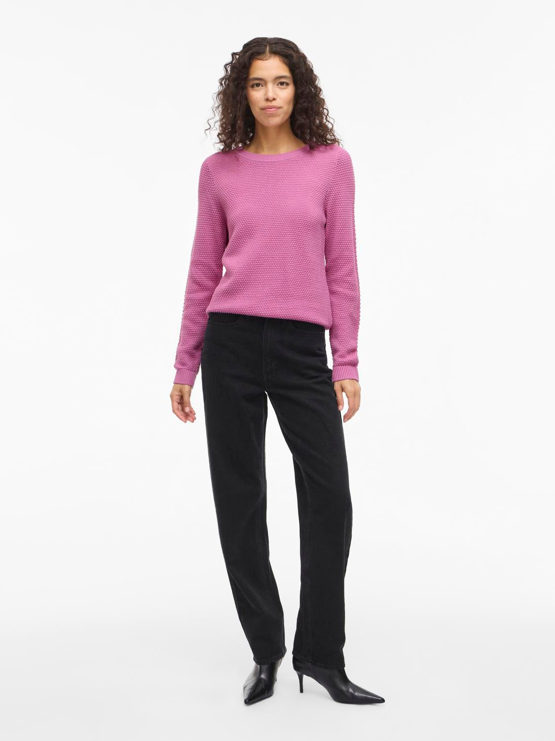 model_shot-front_full